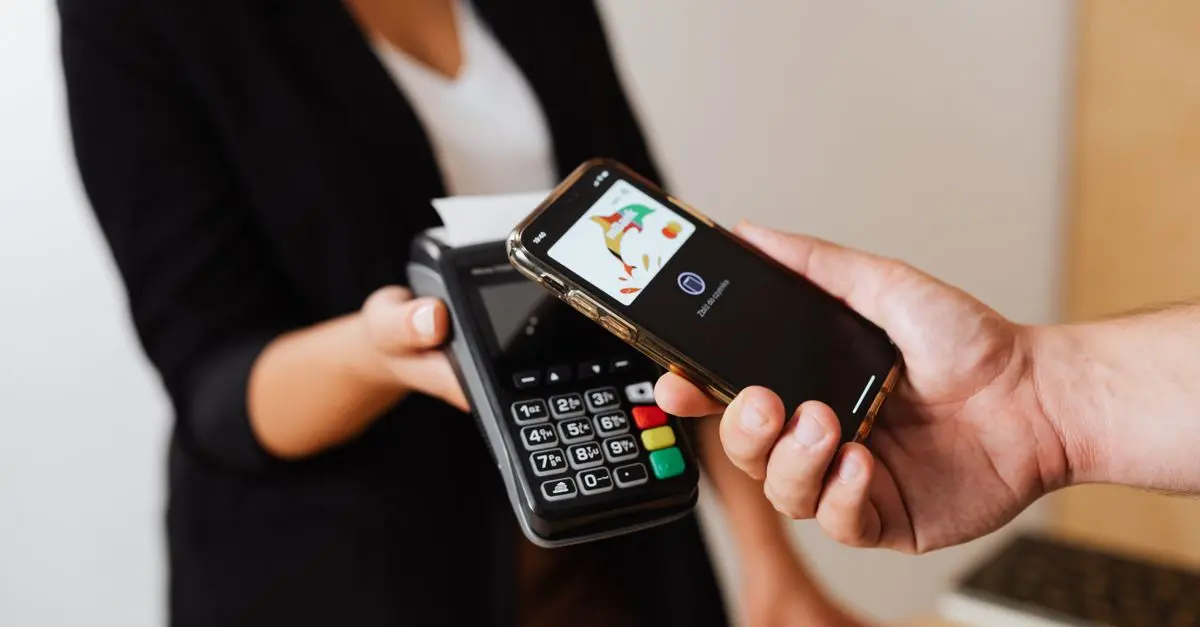 The Future of Payment Systems in Future Phone Stores