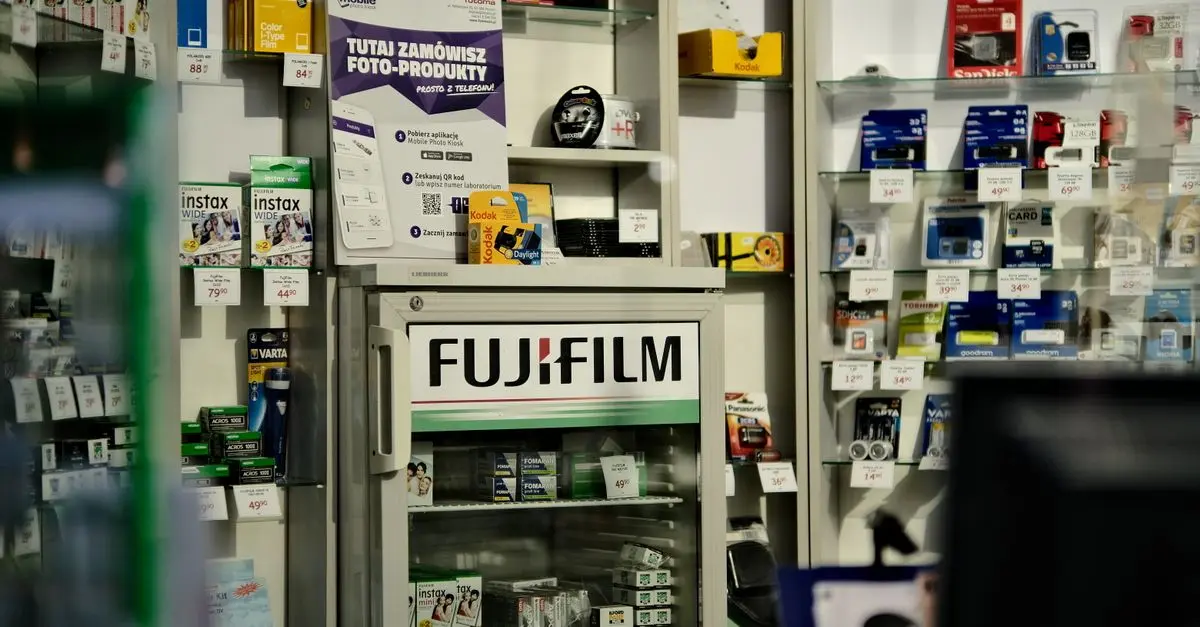 How Subscription Models Will Transform Future Phone Stores