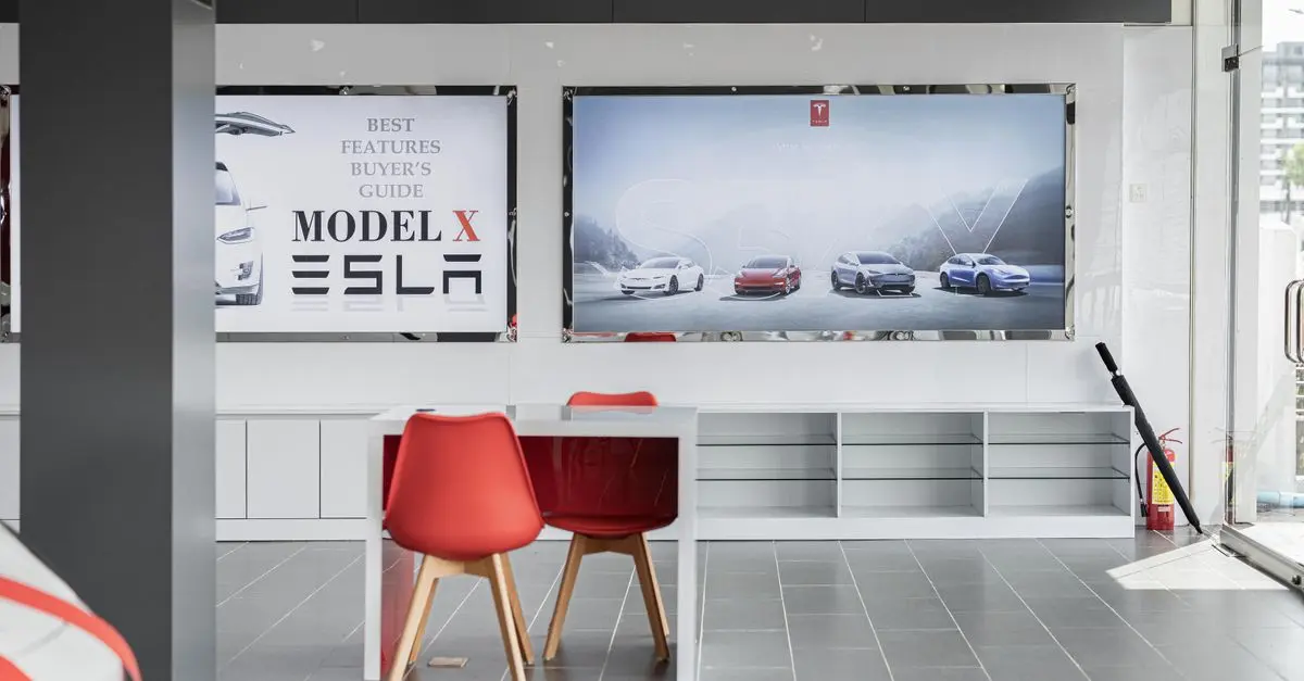 How Subscription Services Will Transform Future Phone Stores