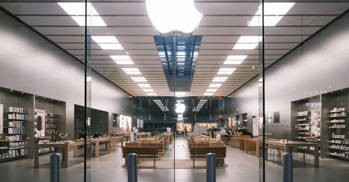 Future Phone Store Trends: What's Coming Next