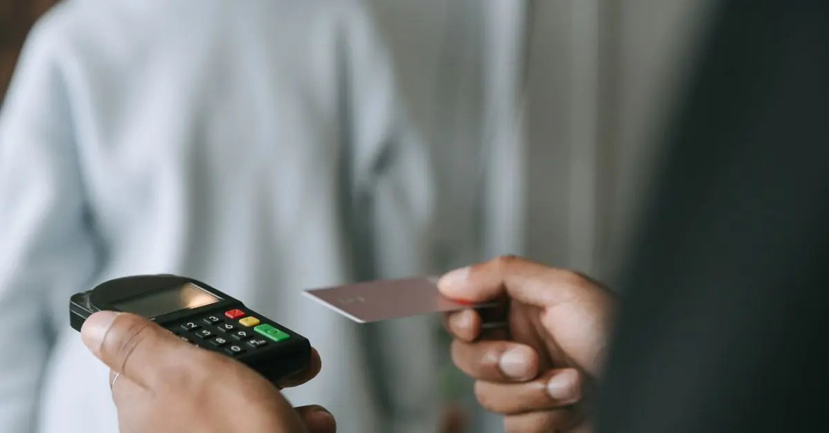 Top Smart Payment Solutions Revolutionizing Future Phone Stores