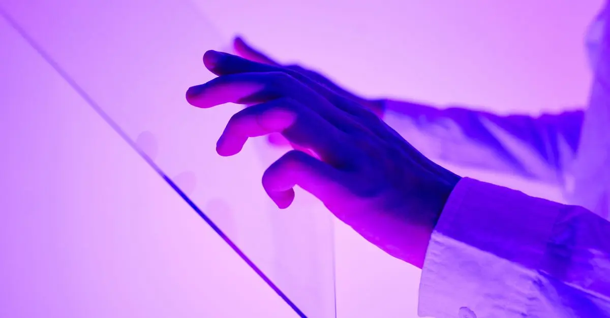 5 Key Innovations Transforming Future Phone Store Shopping