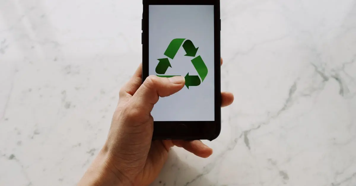 How Future Phone Stores Will Embrace Sustainable Practices