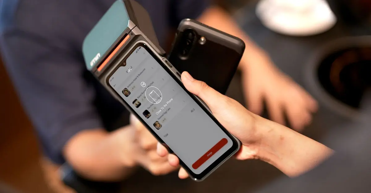 The Future of Smart Payment Solutions in Phone Stores