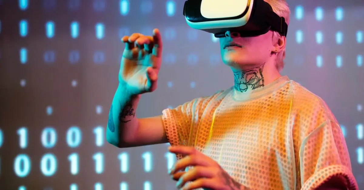 Exploring the Impact of Smart Technology on Future Phone Stores